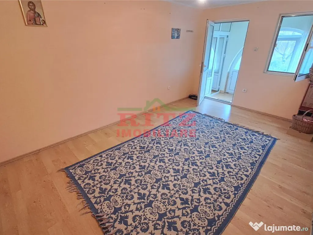 Casa Parter teren 500 mp in Perieti de /Schimb cu gars. 