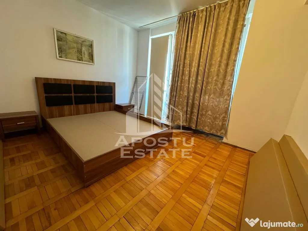 Apartament ultracentral cu 2 camere semidecomandat
