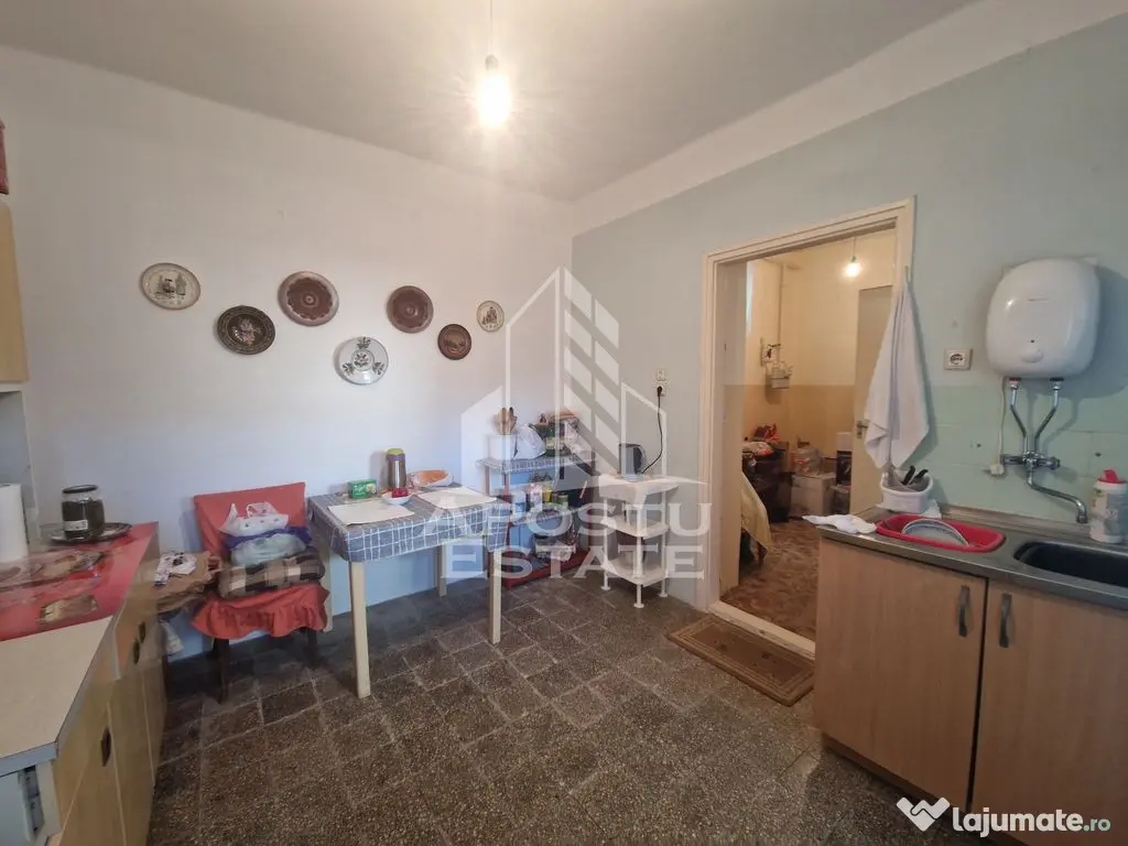 Casa individuala cu 4 camere,Localitatea Csepa-Ungaria ,C...