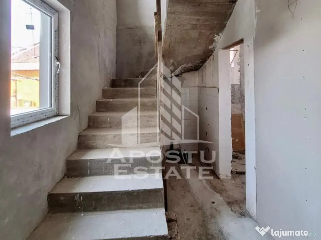 Casa “la gri” cu gradina, zona Calea Aurel Vlaicu - B...