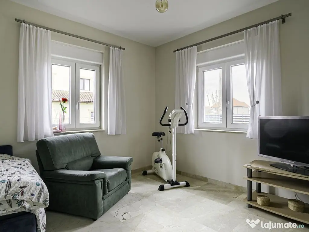 REDUCERE Vila superba pe colt in cartierul Europa, Vladim... 