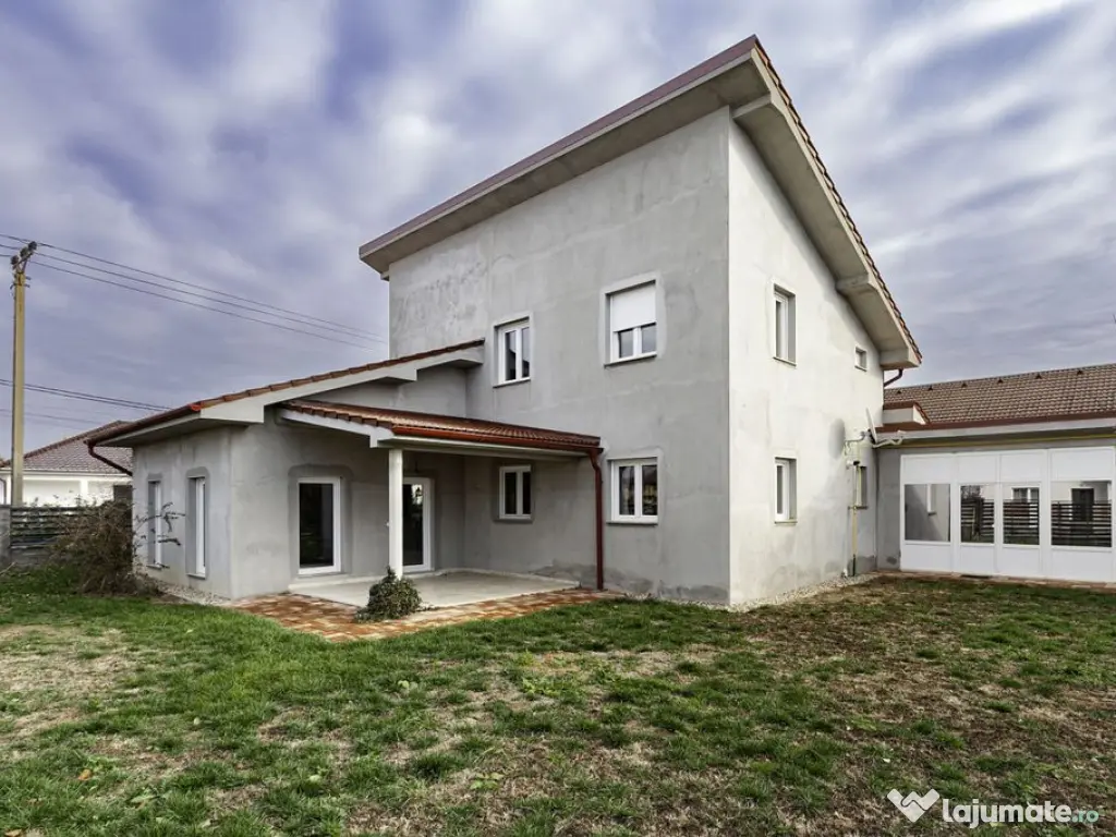 REDUCERE Vila superba pe colt in cartierul Europa, Vladim... 