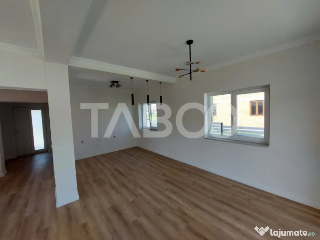 Casa de vanzare 4 camere 3 bai 119 mp cu teren 470 metri in 