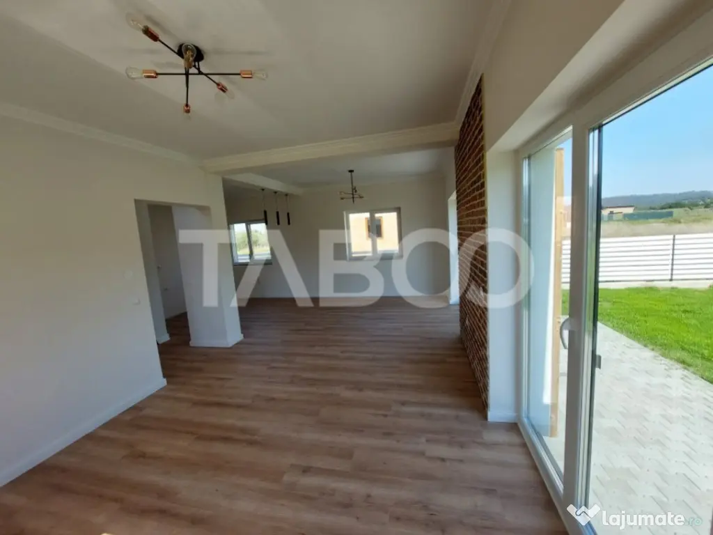 Casa de vanzare 4 camere 3 bai 119 mp cu teren 470 metri in 