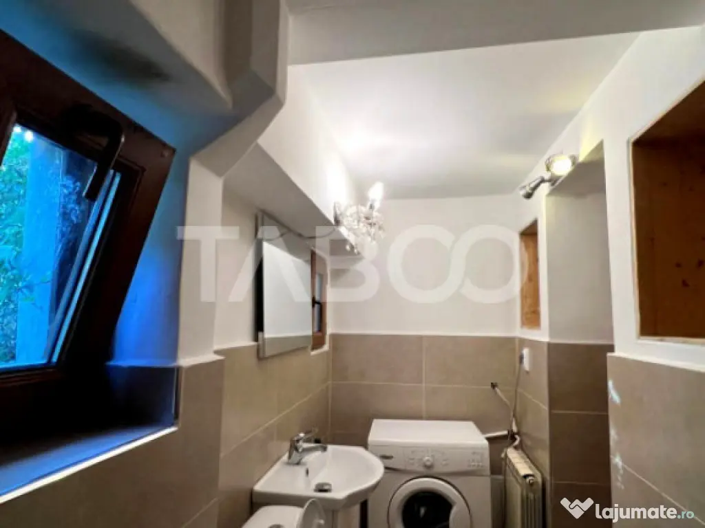 Apartament de vanzare cu 5 camere garaj zona Central din Sib 