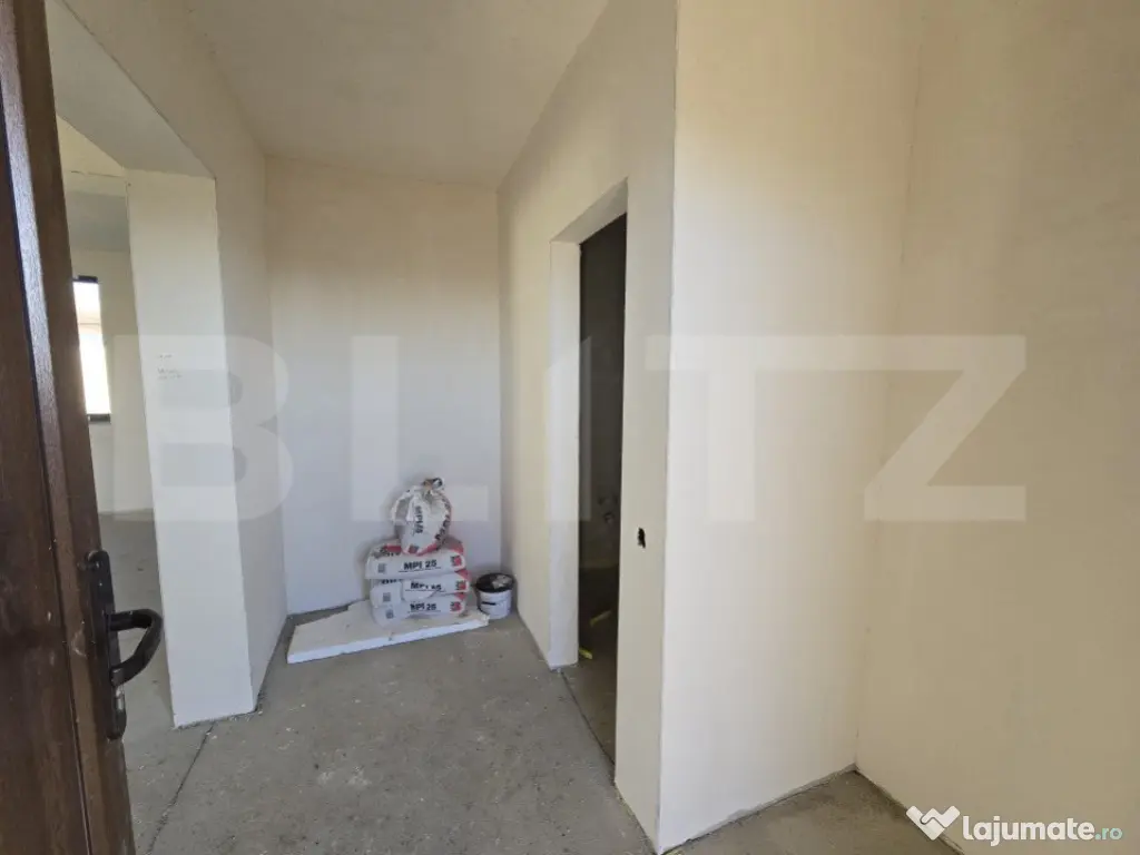 Duplex vedere panoramică, 120 mp utili, 350 mp teren, Dezmi 