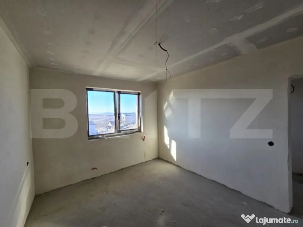 Duplex vedere panoramică, 120 mp utili, 350 mp teren, Dezmi 