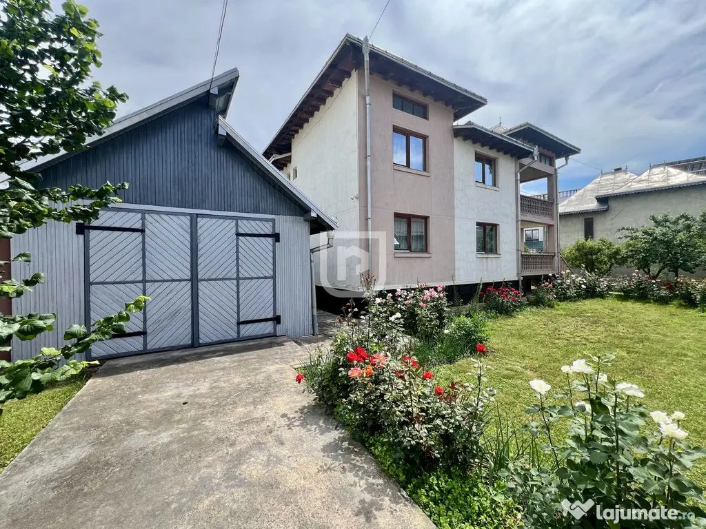 Pensiune si Casa Ultracentral | Gura Humorului | Arinis |... 