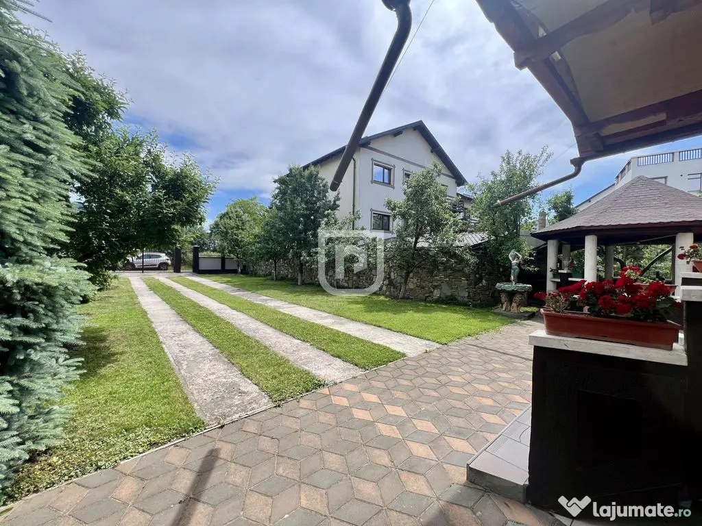 Pensiune si Casa Ultracentral | Gura Humorului | Arinis |... 