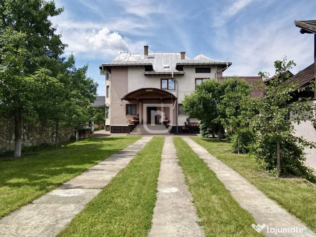 Pensiune si Casa Ultracentral | Gura Humorului | Arinis |... 