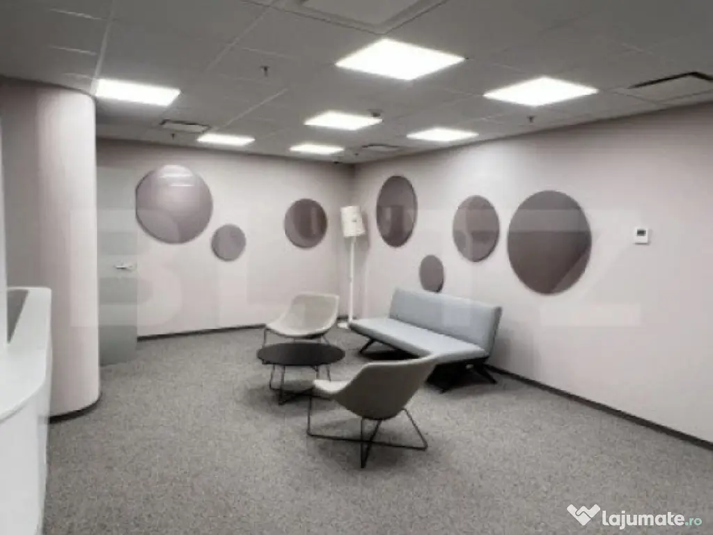 Cladire moderna zona centrala