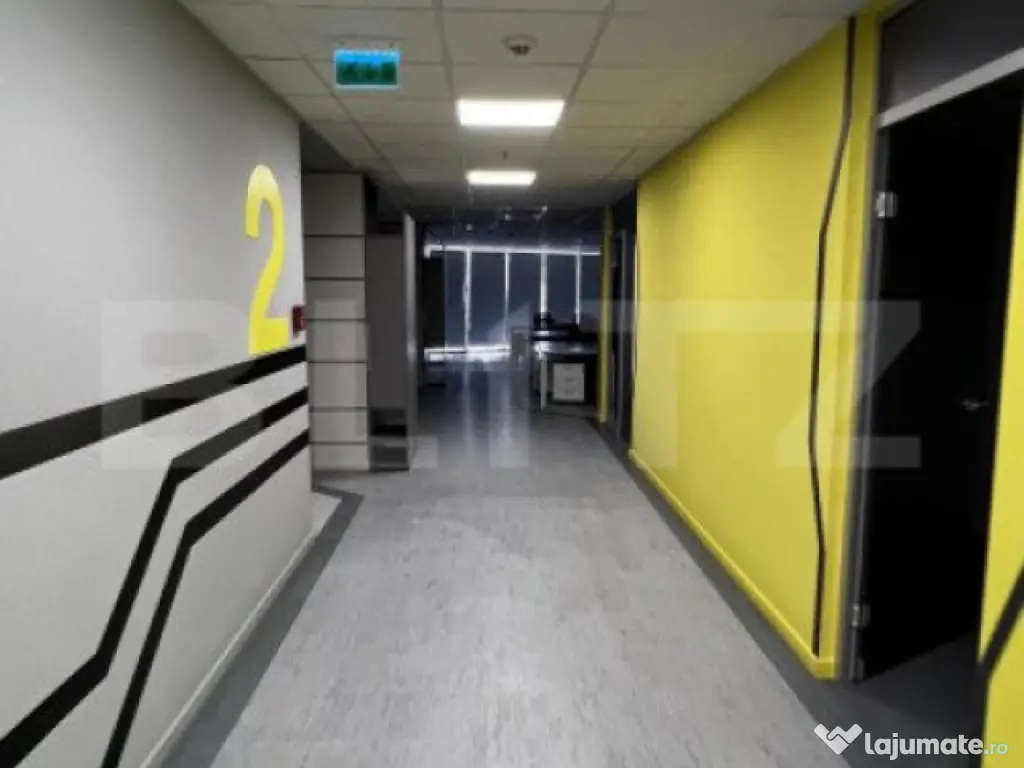 Cladire moderna zona centrala