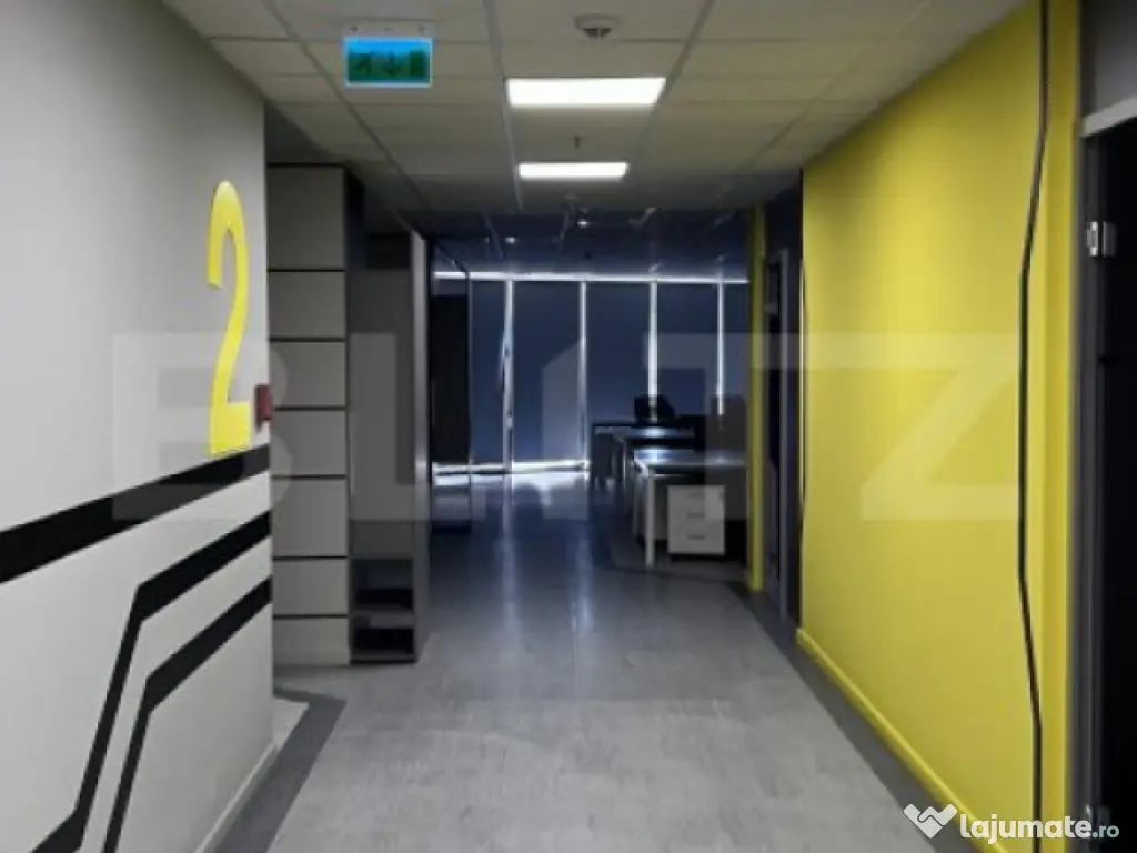 Cladire moderna zona centrala