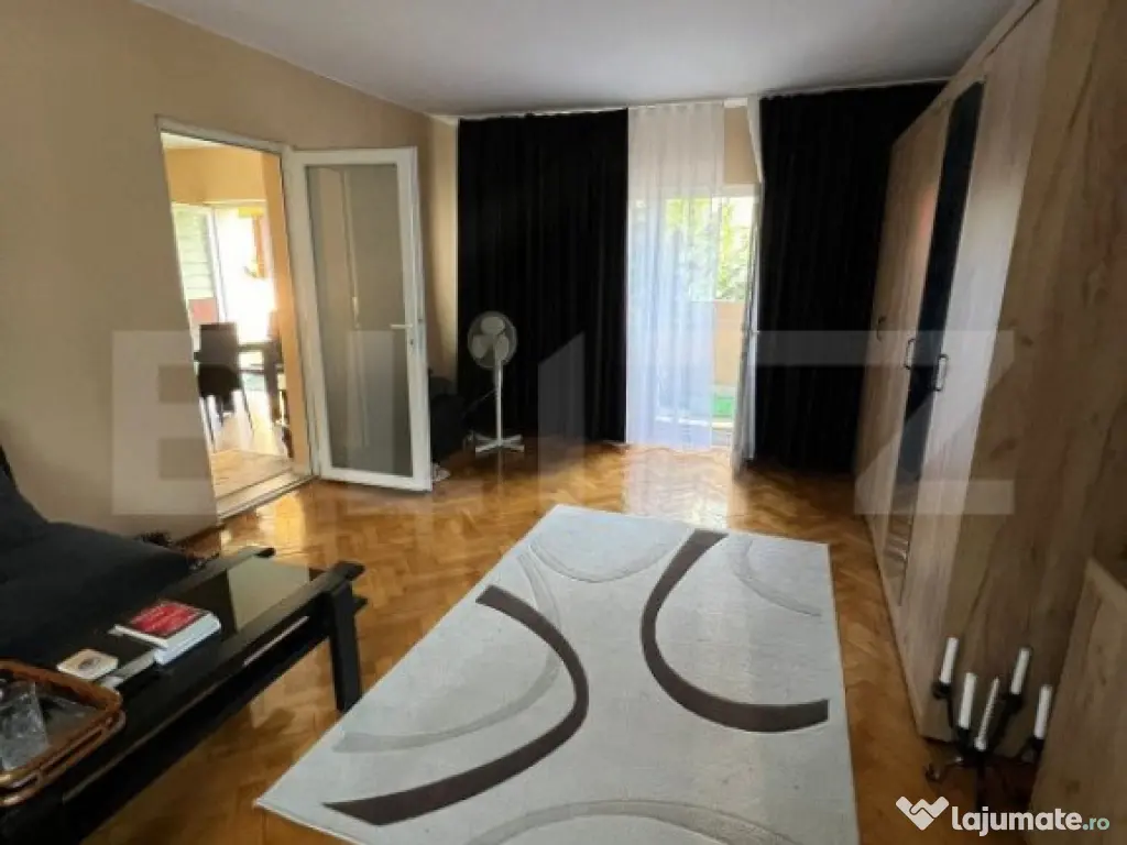 Imobil cu spatiu comercial si 4 apartamente, pe 417 mp teren