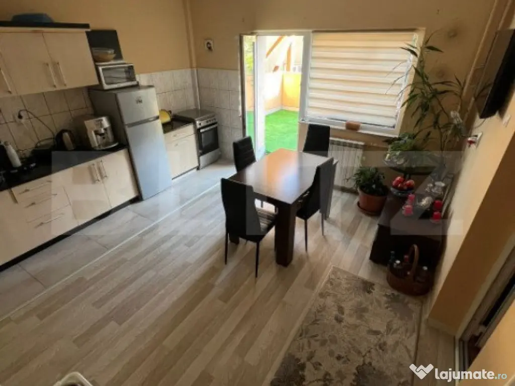 Imobil cu spatiu comercial si 4 apartamente, pe 417 mp teren