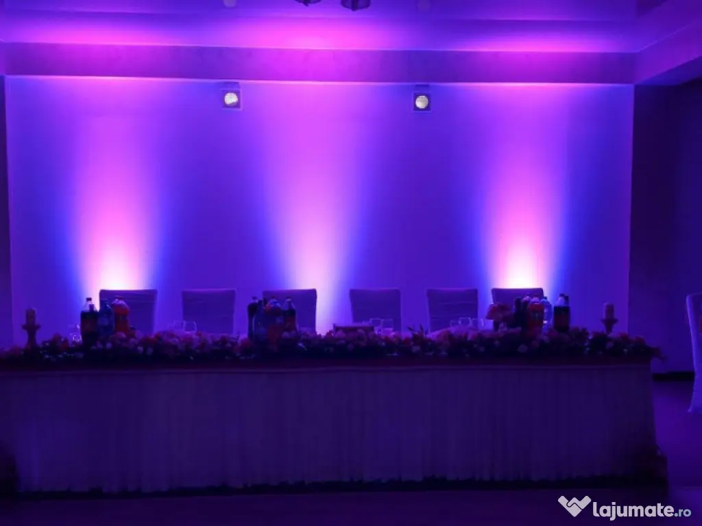 Afacere la cheie! 2 sali evenimente+ apartament 220mp, Siret