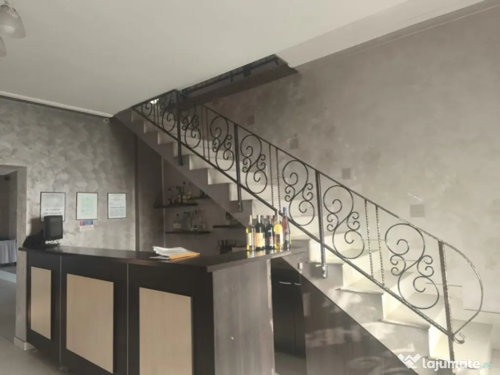 Afacere la cheie! 2 sali evenimente+ apartament 220mp, Siret