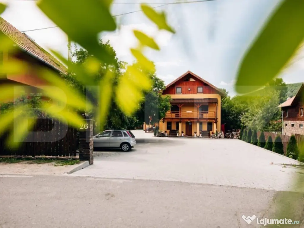 Pensiune cu 20 de canere, 700 mp, zona Praid