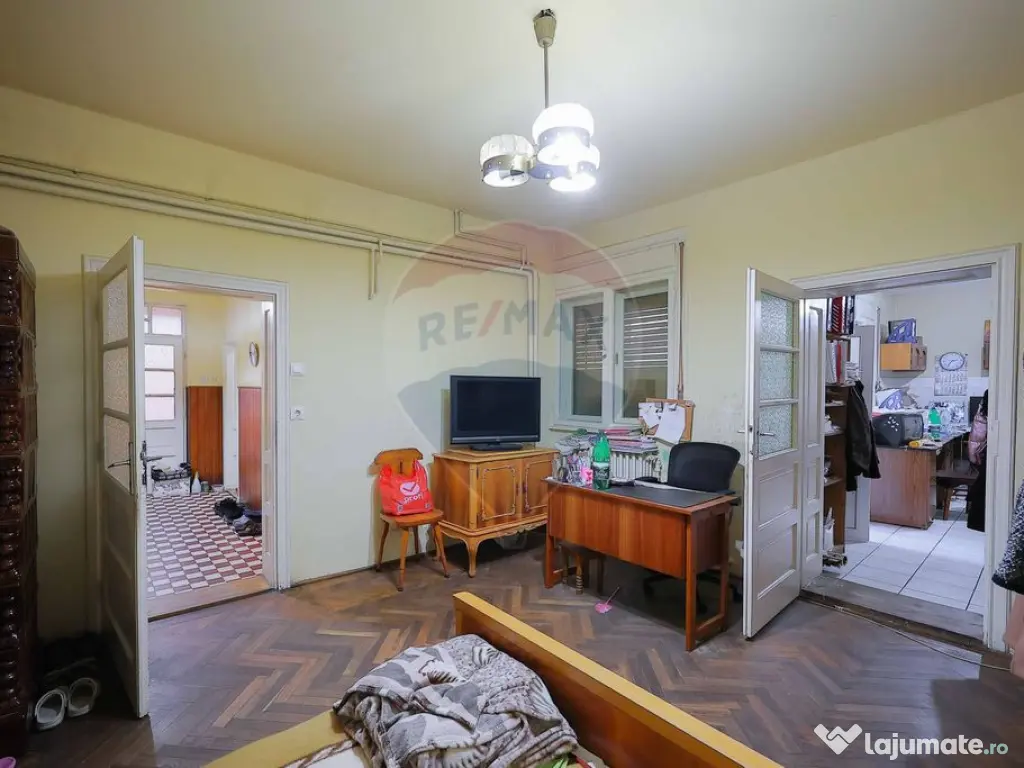 Spațiu comercial și brutărie/patiserie de Închiriat ?... 