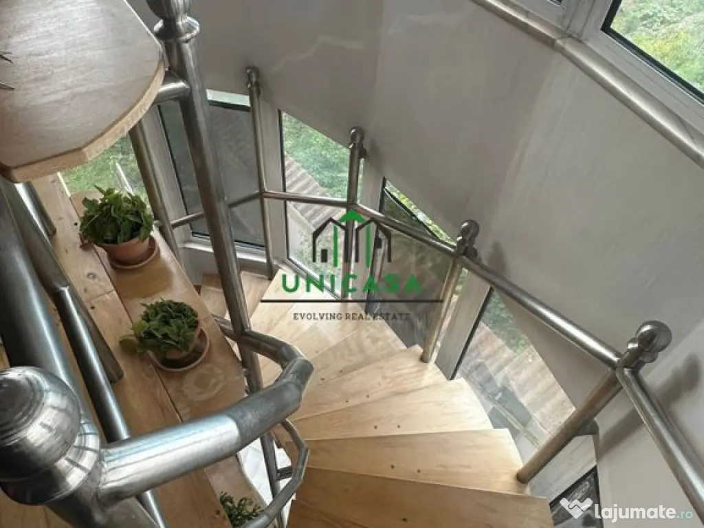 Casa - Cetatuie - Vedere Panoramica