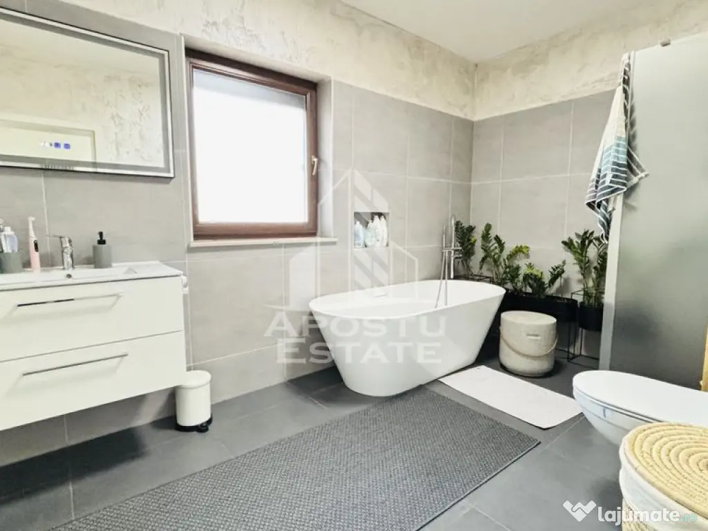 Casa deosebita cu 5 camere in Dinias 