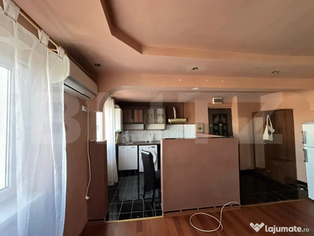 Apartament de vânzare, cu 2 camere, 48 mp, zona Zamfirescu