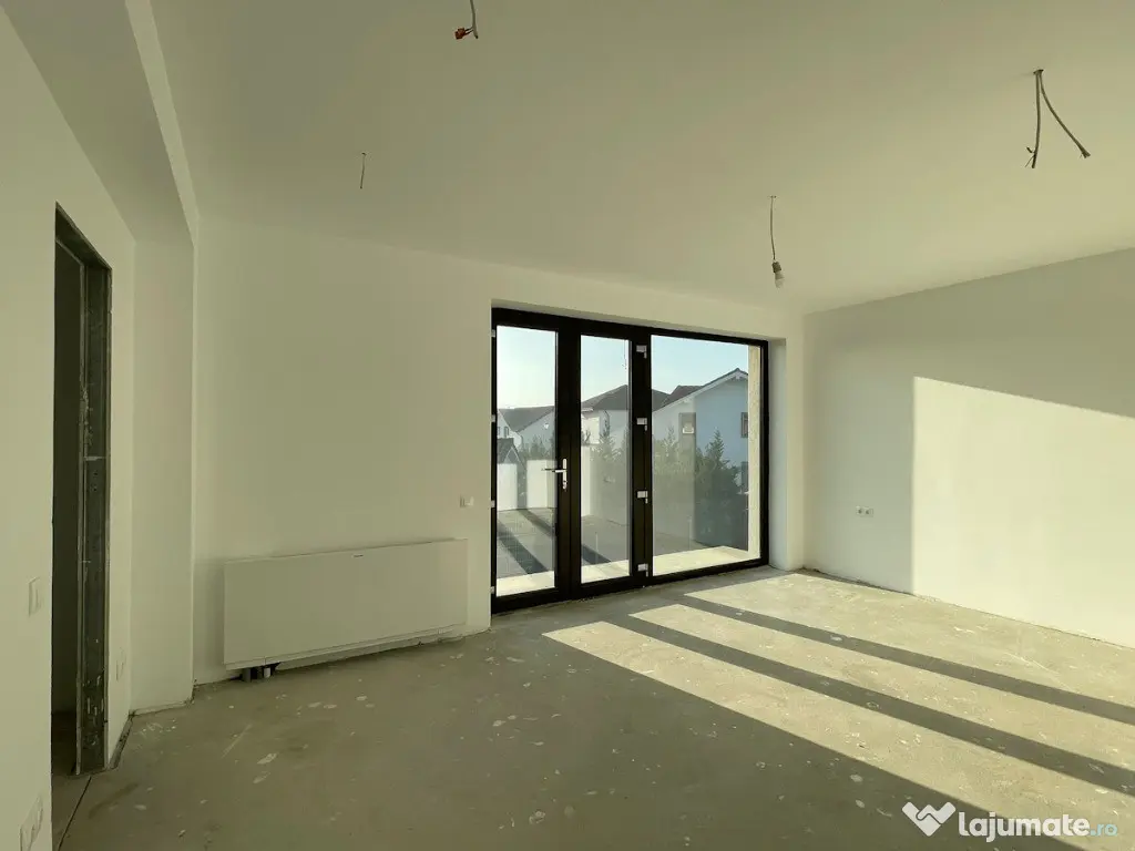 Zona Baneasa - Aeroport casa 4 camere 