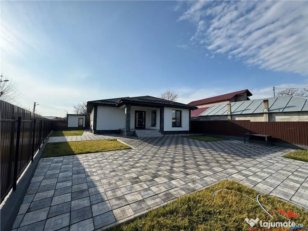 Casa de , mobilata si utilata complet, constructie noua 