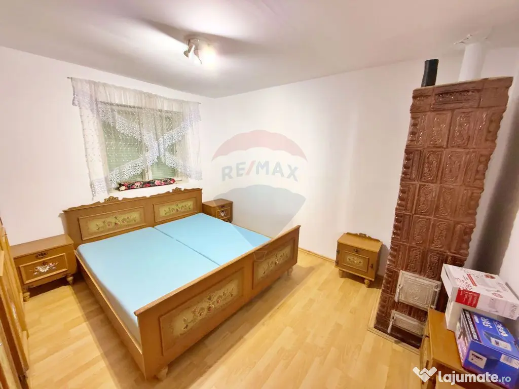 Casă / Vilă cu 7 camere de vânzare