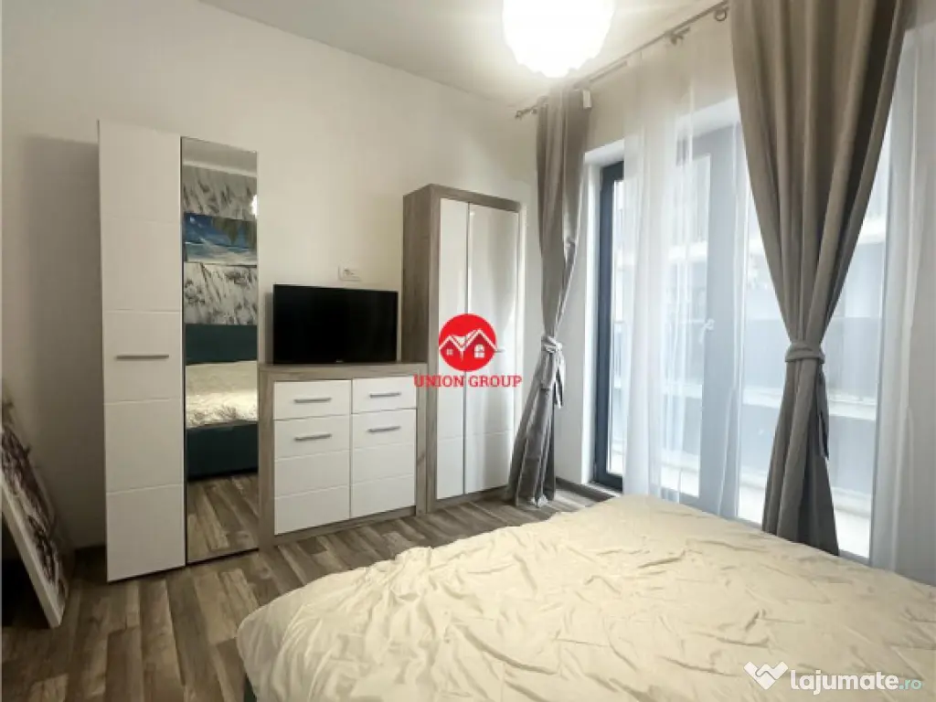 Apartament Luminos cu 2 Camere- Mobilat, Utilat, Vedere Supe 