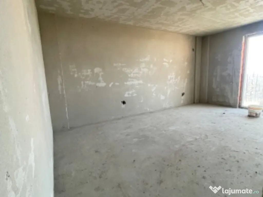 Ap.2 camere decomandat, finisaje la alegere, loc de parcare 