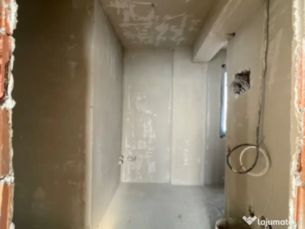 Ap.2 camere decomandat, finisaje la alegere, loc de parcare 