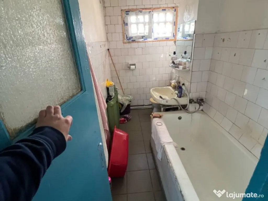 NOU* Apartament 2 camere Central in Podu Ros, 1400E/mp ! 