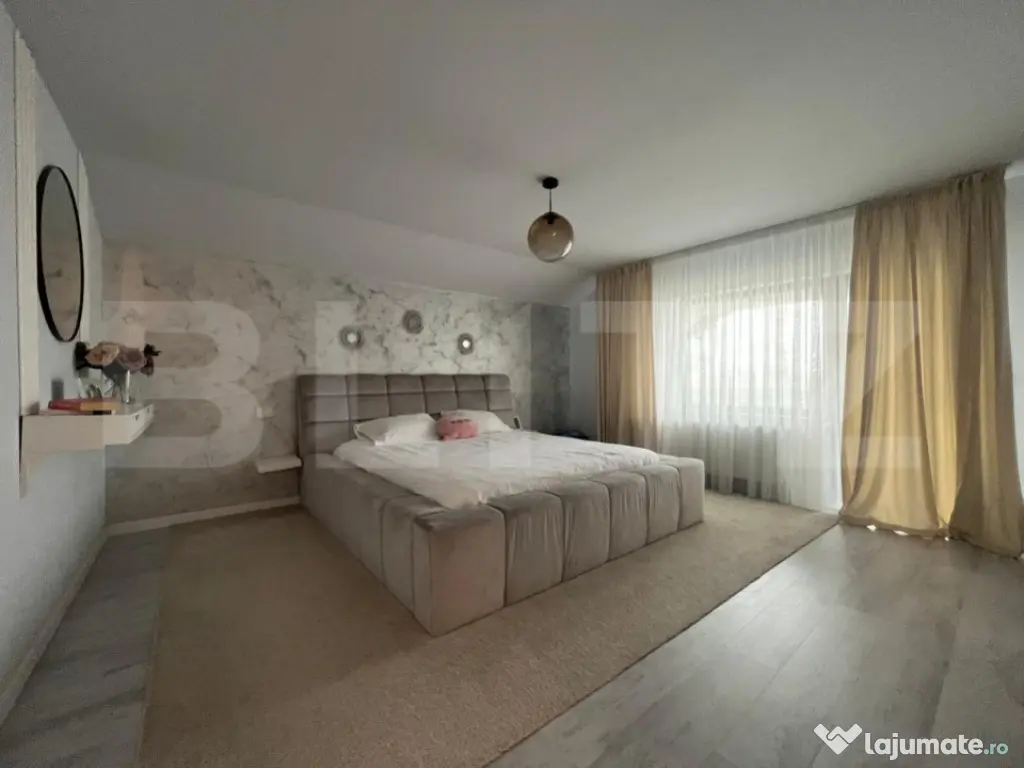 Casa deosebita, 300 mpu, teren 692 mp