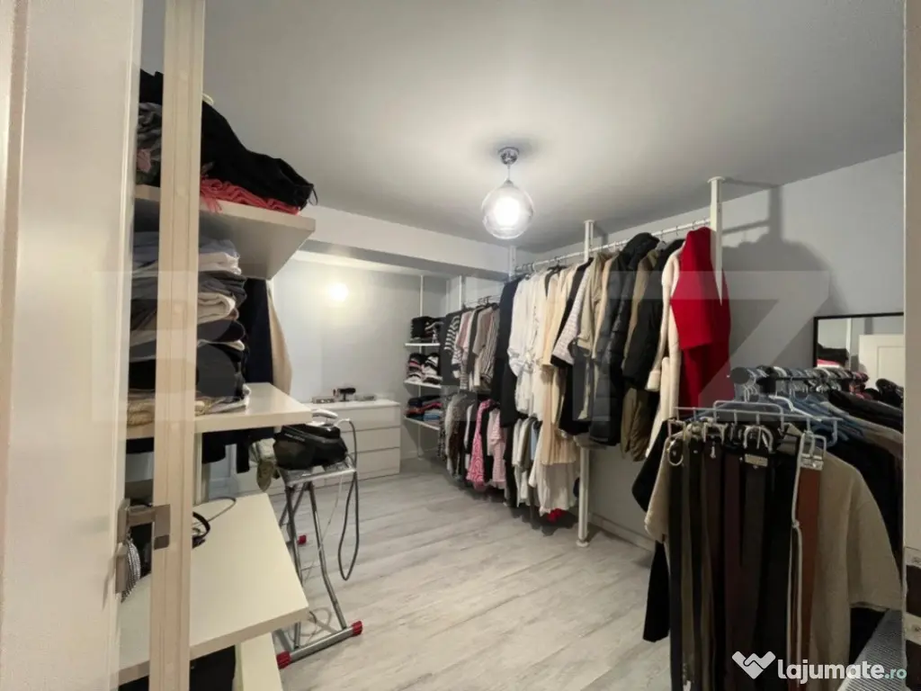 Casa deosebita, 300 mpu, teren 692 mp