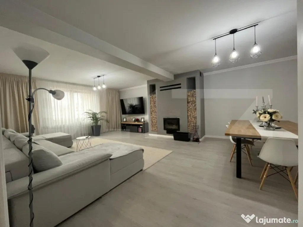 Casa deosebita, 300 mpu, teren 692 mp