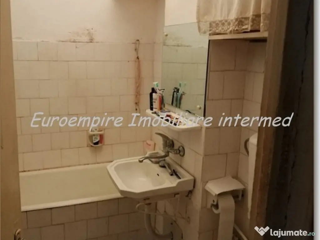 Apartament 2 camere decomandate zona Far