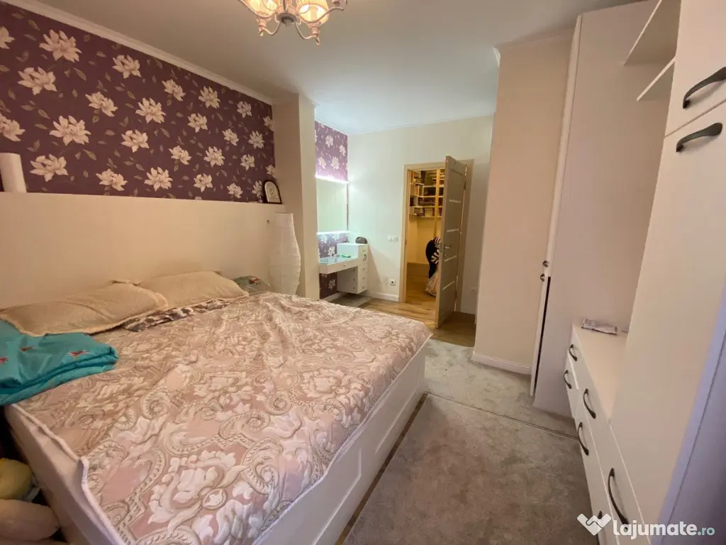 De cumparat apartament cu 2 camere zona Astra