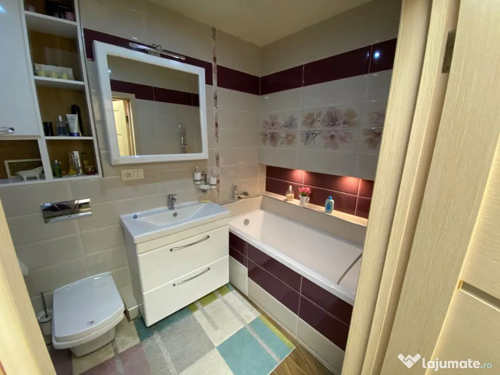 De cumparat apartament cu 2 camere zona Astra