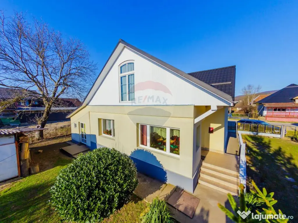 DE VANZARE Oportunitate rară proprietate cu 2 case zona ... 