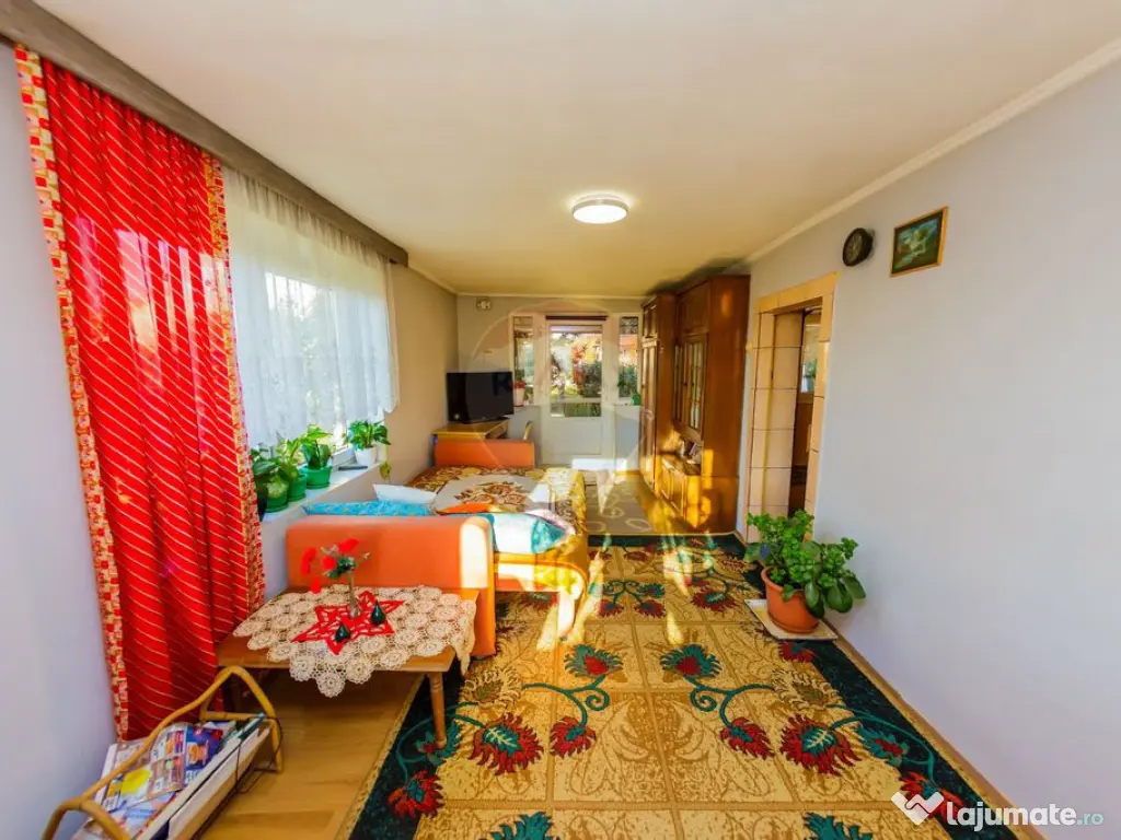 DE VANZARE Oportunitate rară proprietate cu 2 case zona ... 