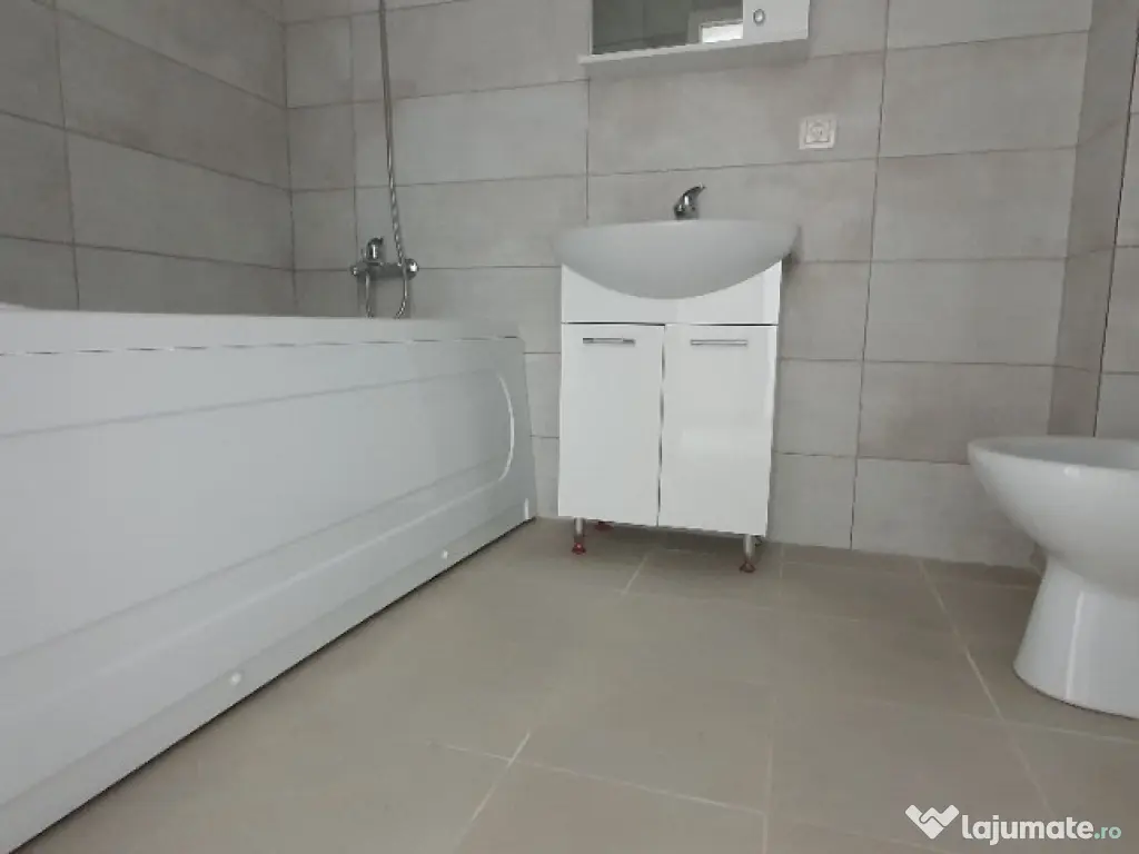 Apartament 2 camere, tip studio, imobil nou, metrou Berceni 