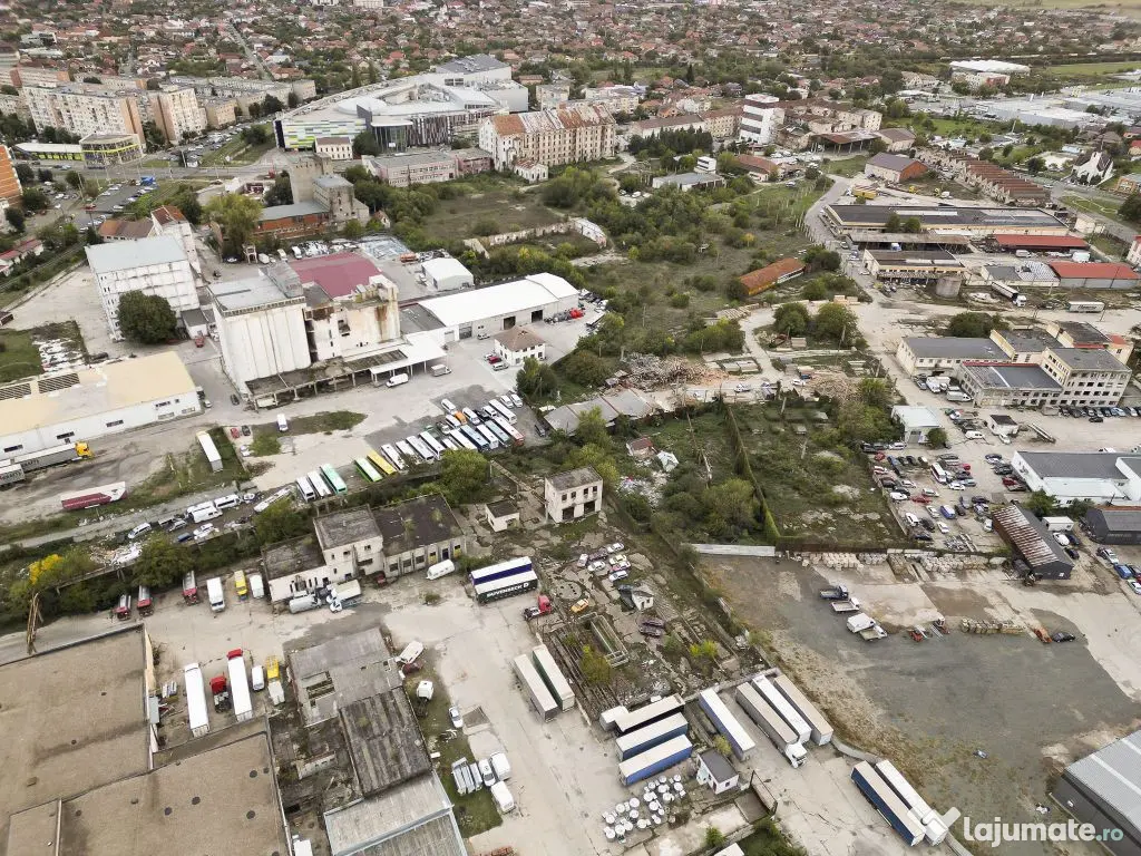 Teren industrial de 6,820mp Strada Poetului 