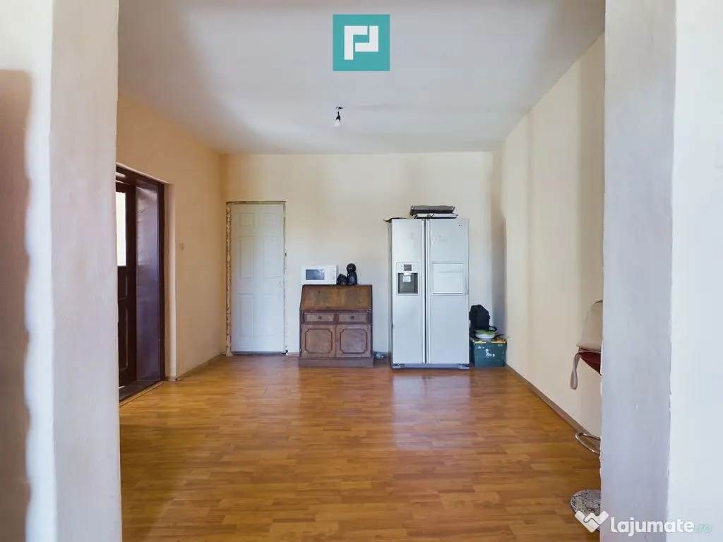 Apartament 2 camere la curte - Biserica sarbească 