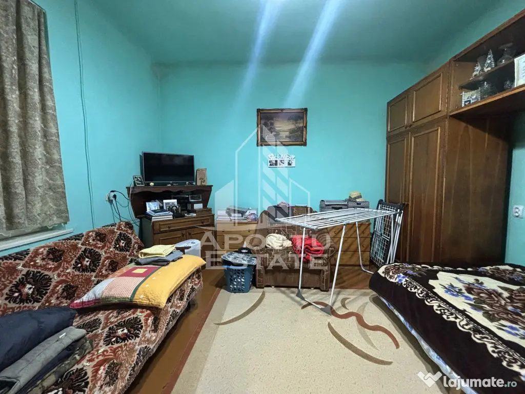 Apartament la curte comuna in zona Sagului, centrala termica