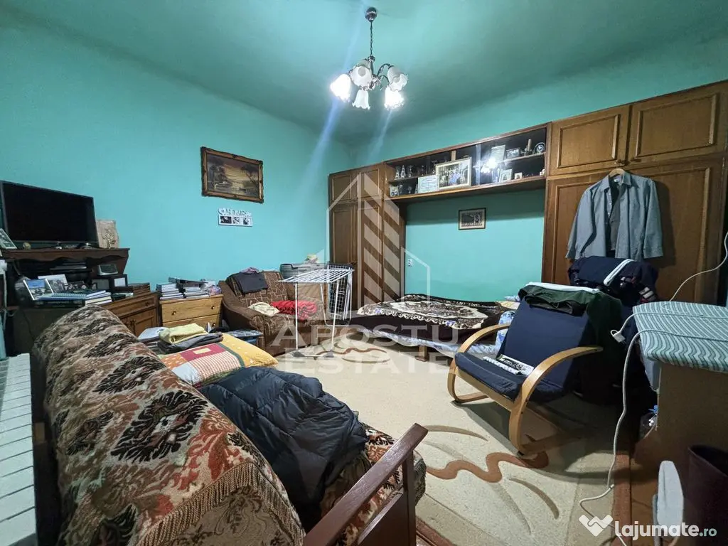 Apartament la curte comuna in zona Sagului, centrala termica