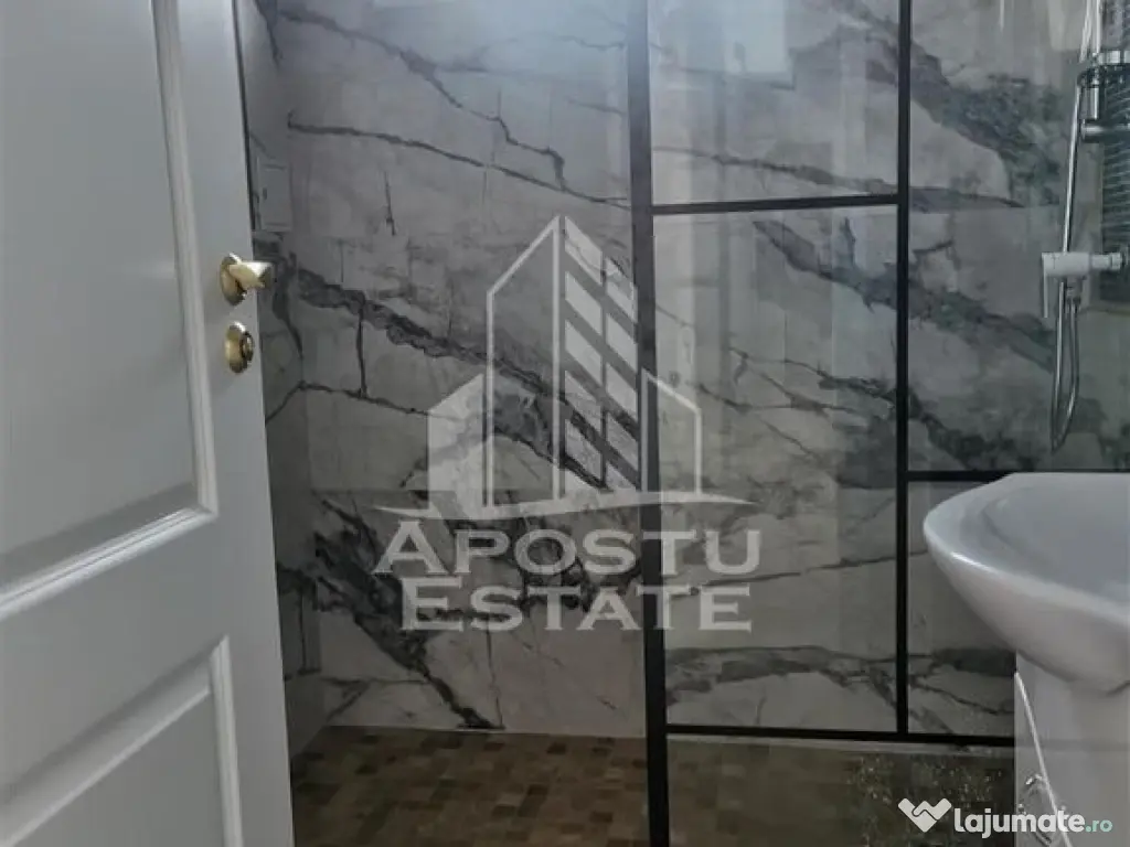 Apartament cu 2 camere loc de parcare inclus 8 minute de tm.