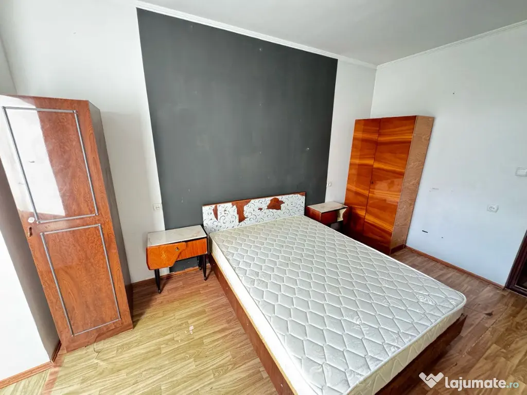 Apartament de vanzare in zona Bartolomeu