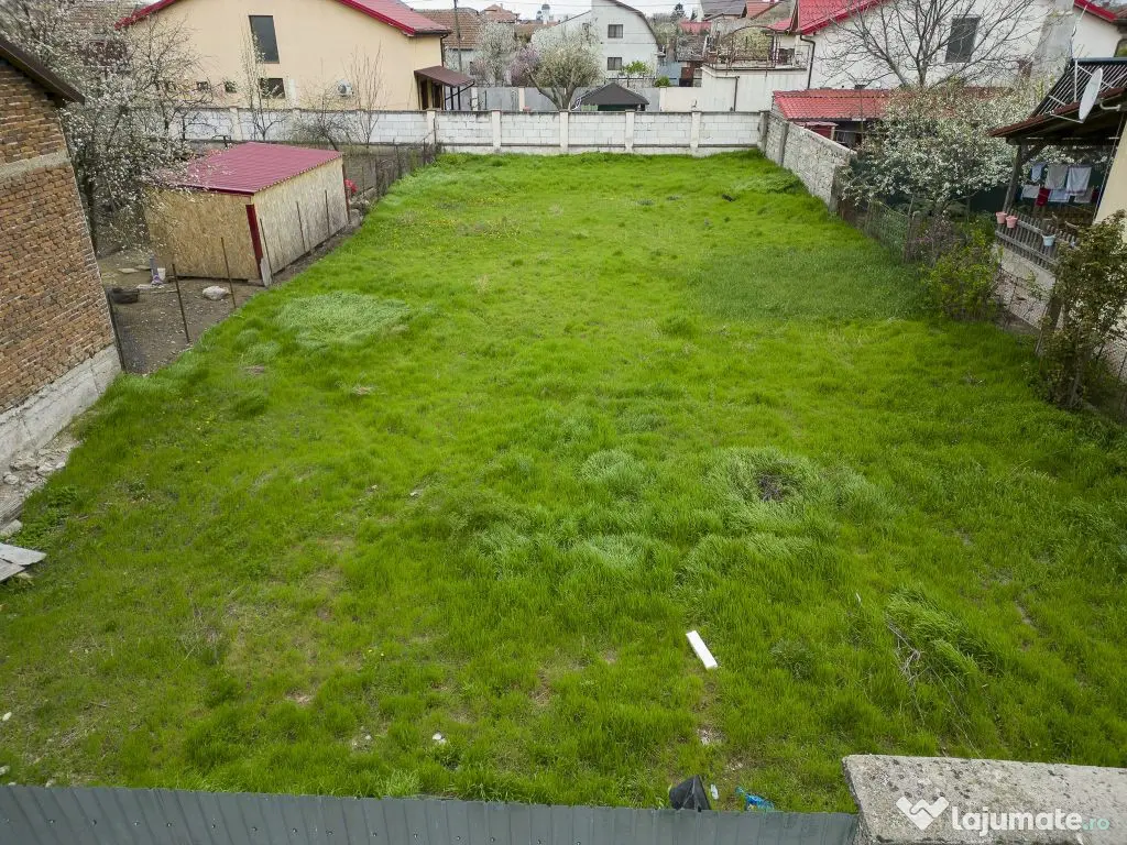 Teren intravilan de 532 mp în zonă de Top Grădiște 