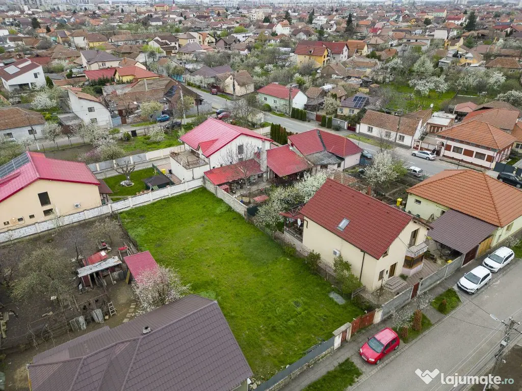 Teren intravilan de 532 mp în zonă de Top Grădiște 